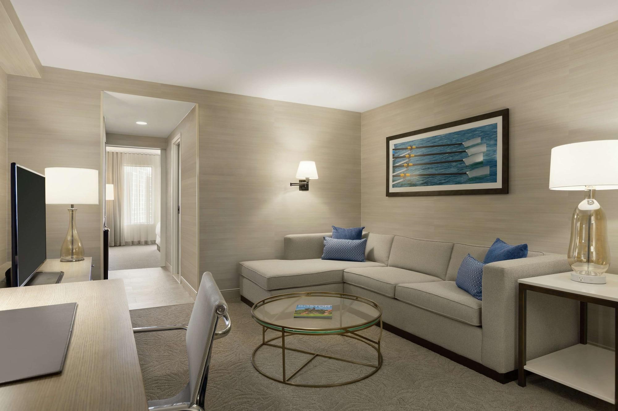 Doubletree Suites By Hilton Hotel Boston - Cambridge Exterior foto